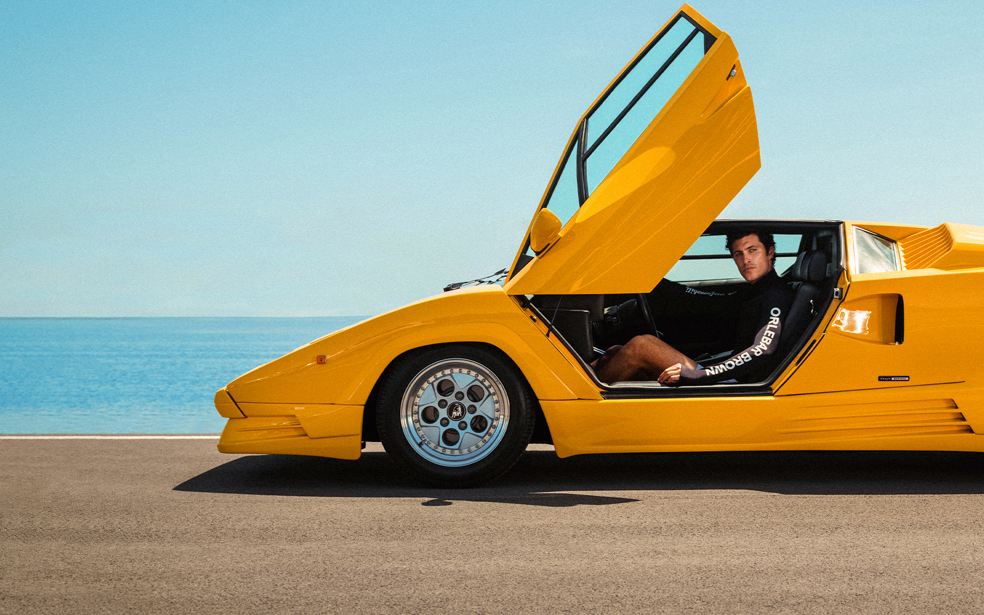 BEACHWEAR<br>コレクション