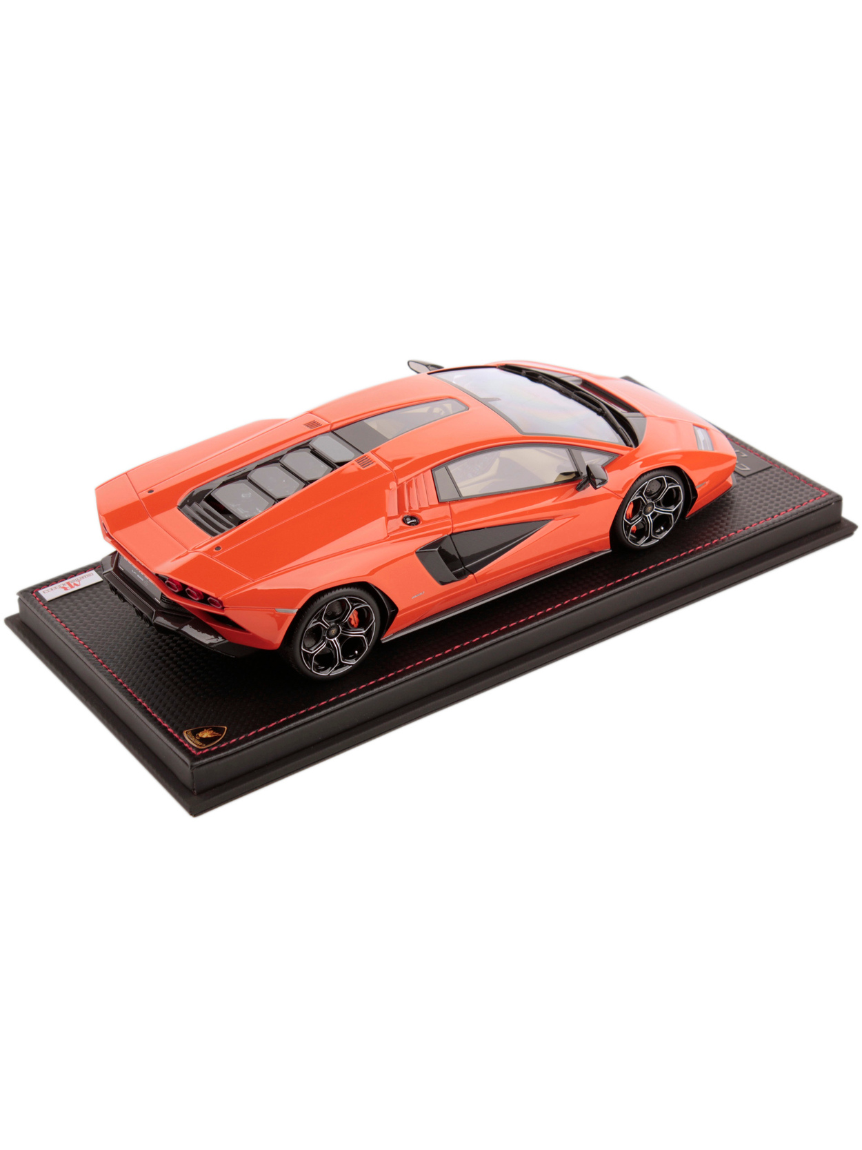 LAMBORGHINI COUNTACH LPI 800-4 MODEL CAR ON A SCALE OF 1:18 BY MR COLLECTION - Lamborghini Store