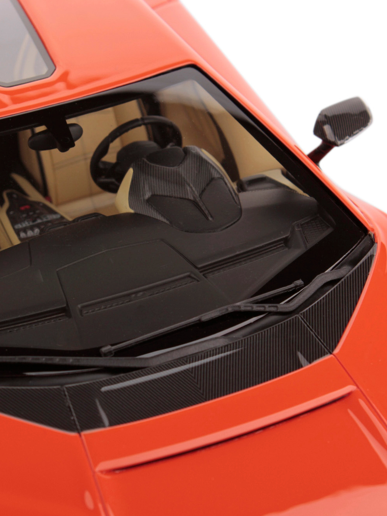 LAMBORGHINI COUNTACH LPI 800-4 MODEL CAR ON A SCALE OF 1:18 BY MR COLLECTION - Lamborghini Store