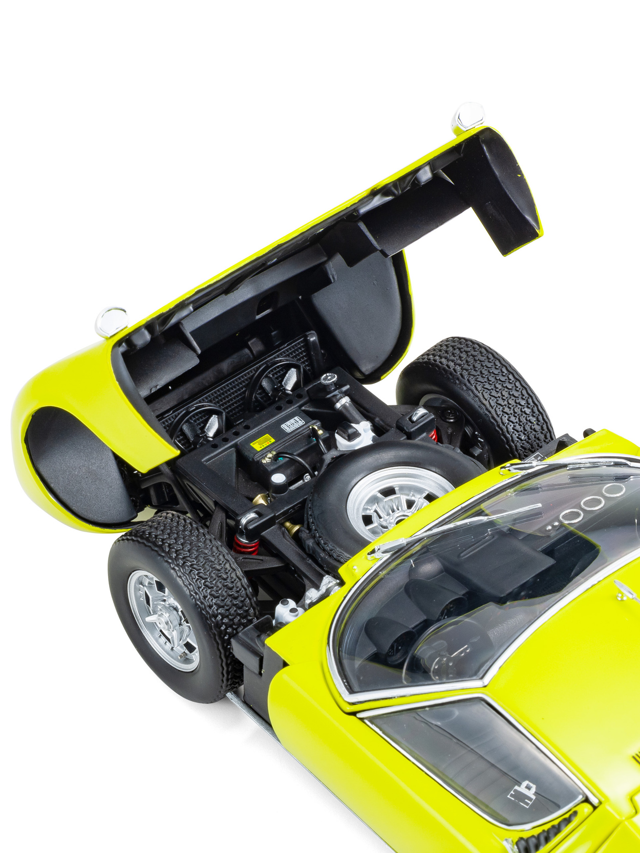 LAMBORGHINI MIURA 1:18 SCALE MODEL BY KYOSHO - Lamborghini Store