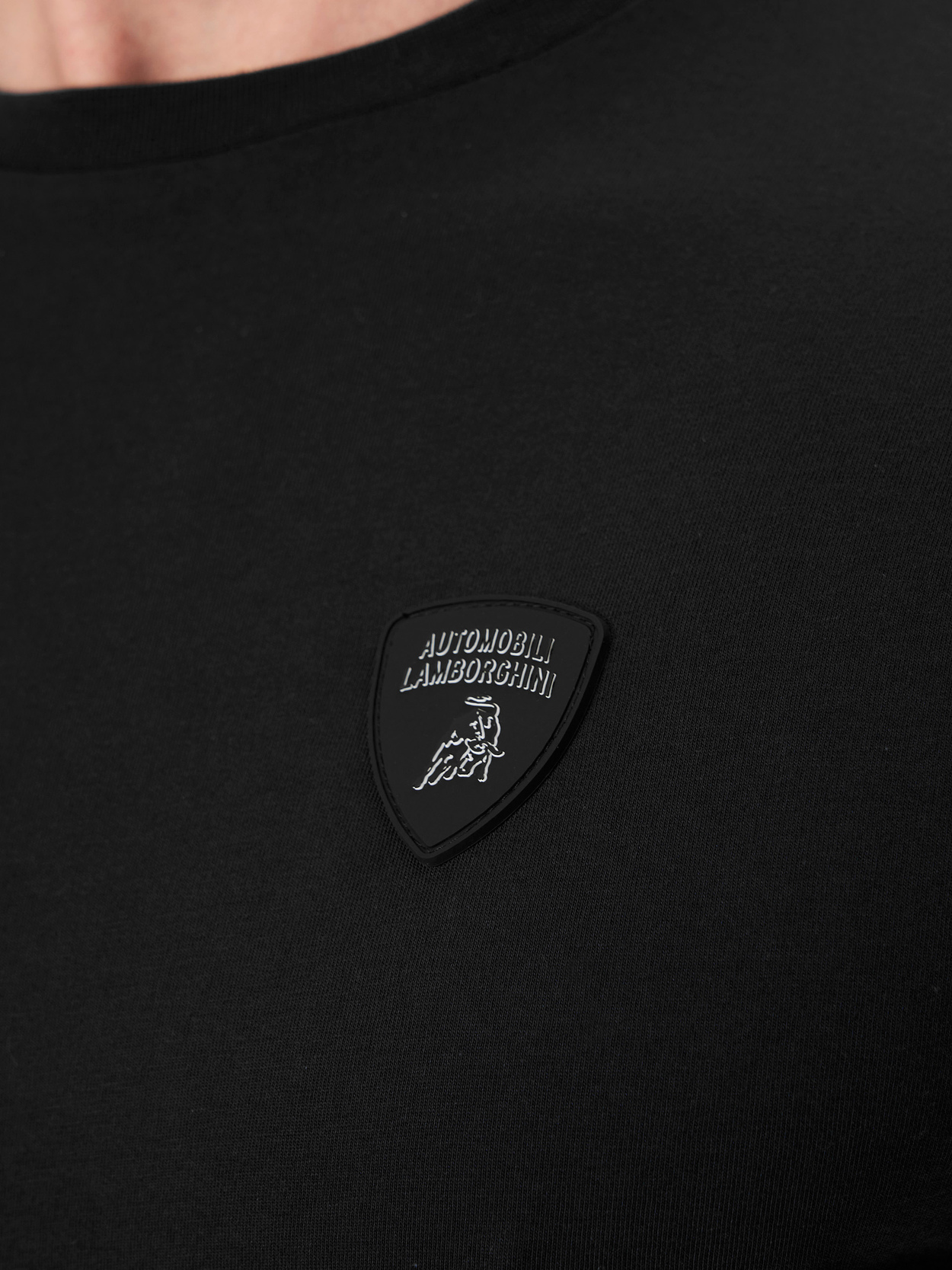 AUTOMOBILI LAMBORGHINI ICONIC SMALL SHIELD CREW NECK T-SHIRT - Lamborghini Store