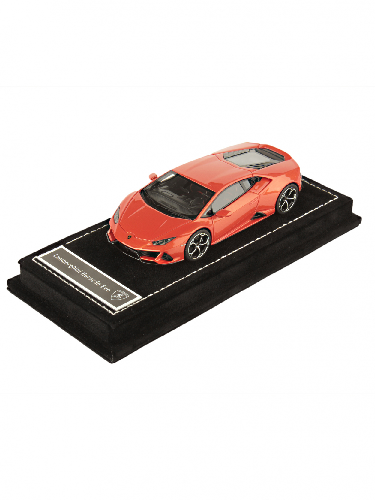 LAMBORGHINI HURACÁN EVO 1:43 SCALE MODEL BY LOOKSMART - Lamborghini Store