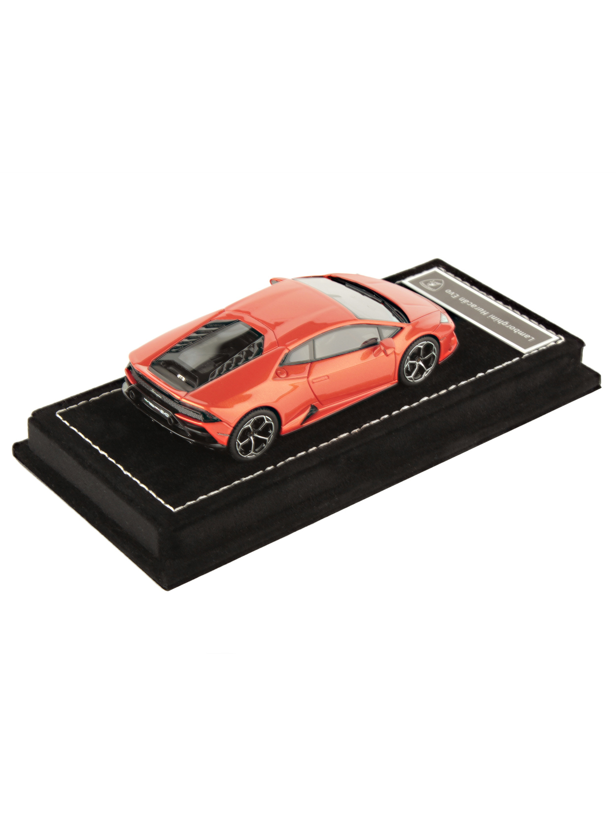 LAMBORGHINI HURACÁN EVO 1:43 SCALE MODEL BY LOOKSMART - Lamborghini Store
